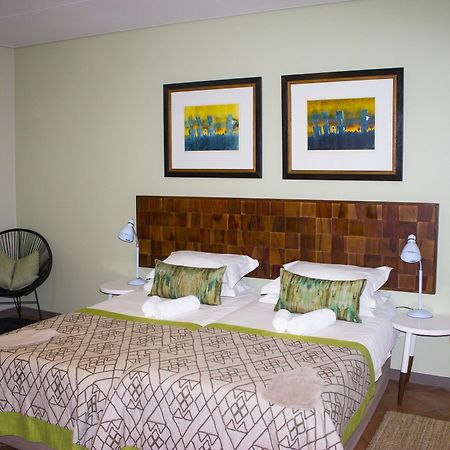 Auas Safari Lodge Falena Luaran gambar