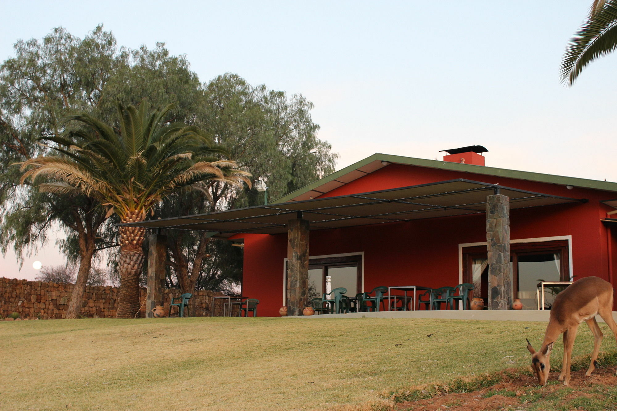 Auas Safari Lodge Falena Luaran gambar